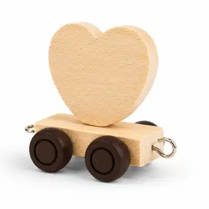 heart-carriage-for-name-train-side-view(1)